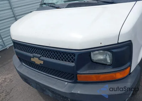 2014 Chevrolet Express 1500 Work Van из США, поврежденный, VIN 1GCSGAFX3E1109746